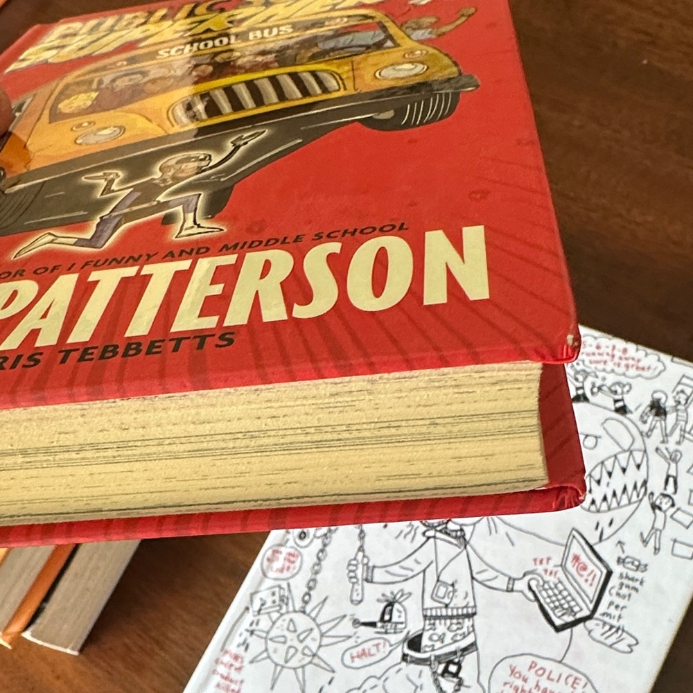 James Patterson Book Set - Picture 11 of 16